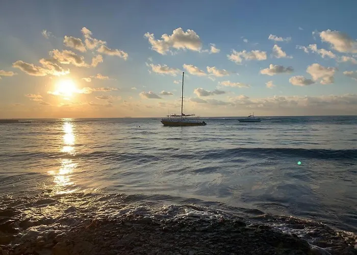 Peaceful & Beautiful 3 Min Walking To The